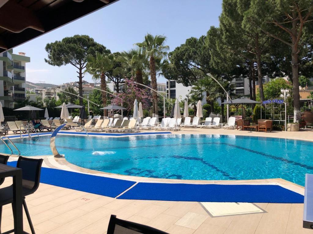Opus Apart Hotel Kusadasi Luaran gambar