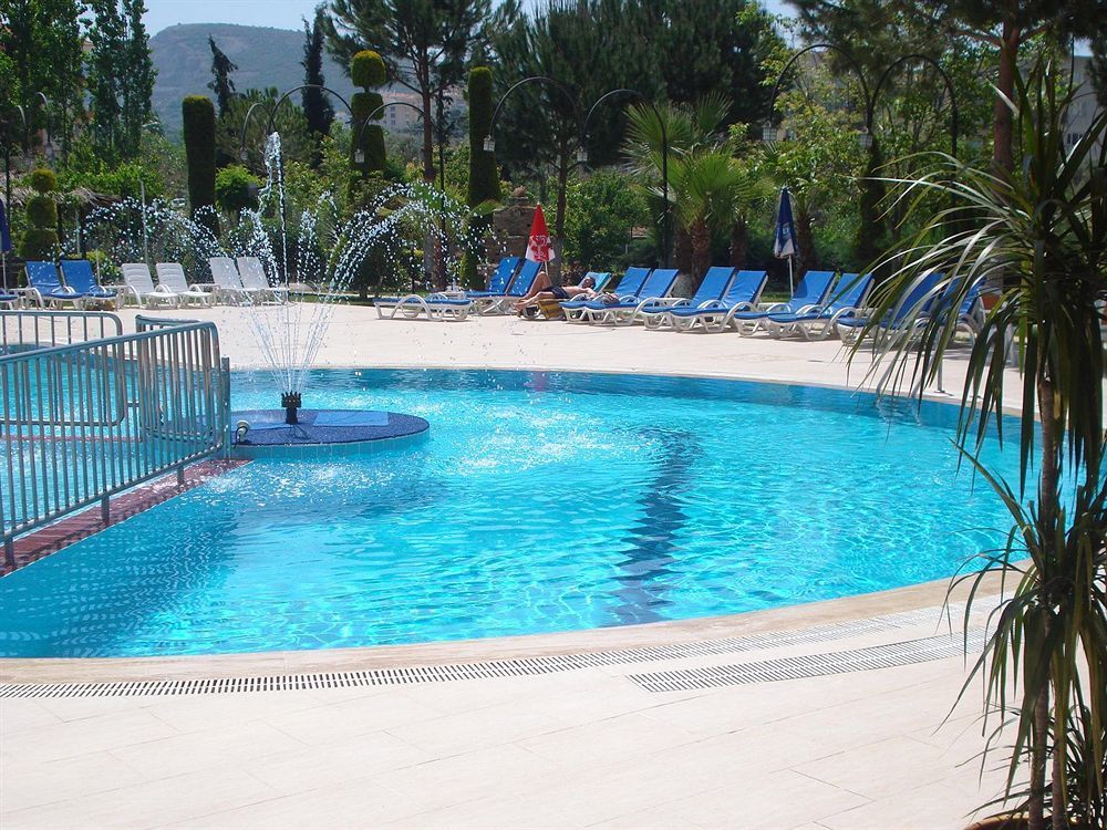 Opus Apart Hotel Kusadasi Luaran gambar